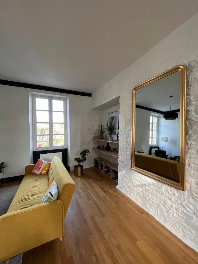 Bright 70m2 In Historic Center W Pkg