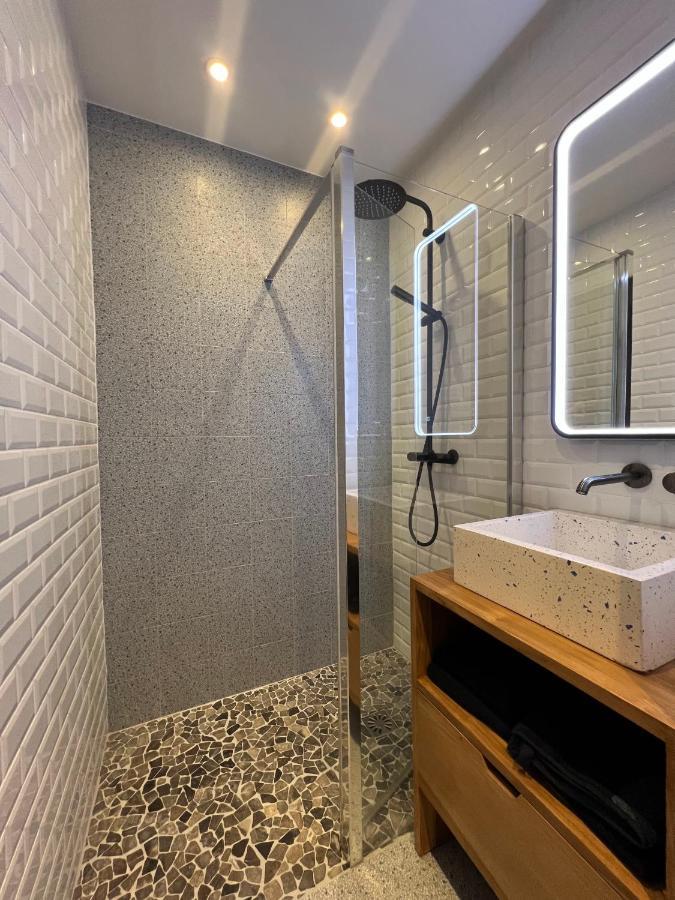 Bright 70m2 In Historic Center W Pkg *